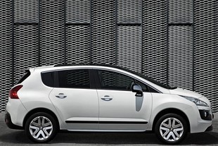 Peugeot 3008 HYbrid4