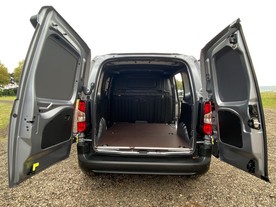 Peugeot e-Partner L1 Van