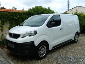 autoweek.cz - Nový Peugeot Expert do prodeje