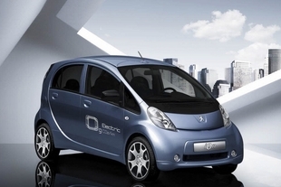 autoweek.cz - Peugeot se vrací k elektrickému pohonu