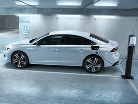 Peugeot 508 PHEV 