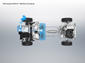 Peugeot PHEV HY4 - dobíjení akumulátoru ze zásuvky