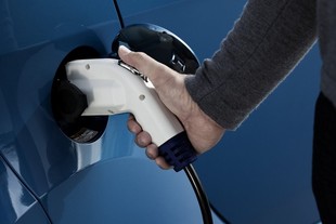 Peugeot iOn