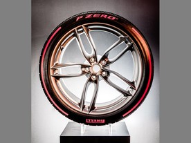 Pirelli P Zero 
