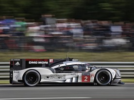 Porsche 919 Hybrid 2016 - verze s malým přítlakem