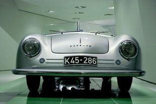 Porsche 356 Nr. 1 Roadster z roku 1948