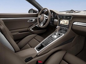 Porsche 911 Carrera 4