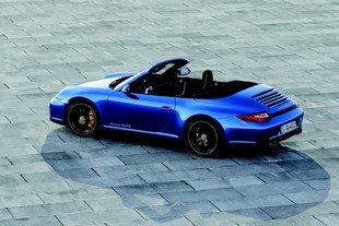 Porsche 911 Carrera 4 GTS