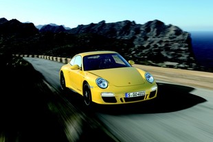 Porsche 911 Carrera 4 GTS