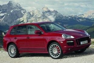 Stávající Porsche Cayenne GTS