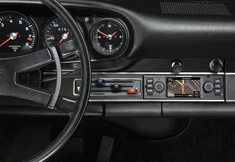 Navigace pro historické vozy Porsche