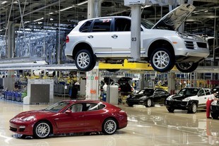 Panamera a Cayenne v továrně v Lipsku