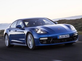 Porsche Panamera 4 E-Hybrid