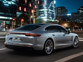 Porsche Panamera Turbo S E-Hybrid