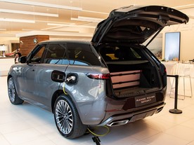 Range Rover Sport MY23