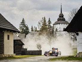 Red Bull Racing Castle to Castle - Slovenská ves