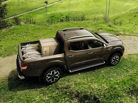 Renault Alaskan