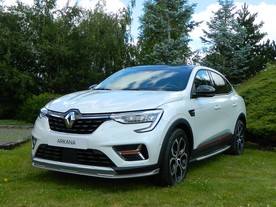 Renault Arkana E-Tech Hybrid 145 RS Line
