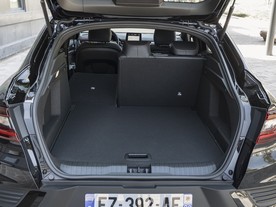 Renault Arkana E-Tech Hybrid 145 RS Line