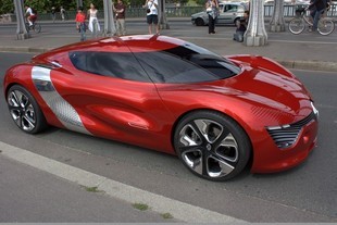 Renault DeZir