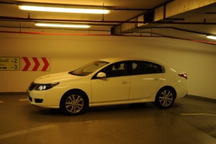 Renault Latitude 2,0 dCi
