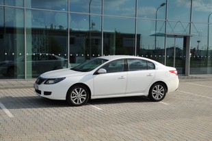 Renault Latitude 2,0 dCi