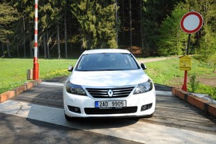 Renault Latitude 2,0 dCi