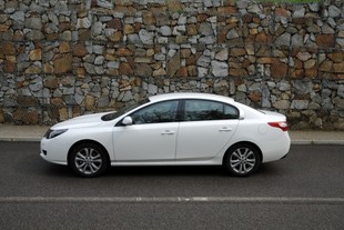 Renault Latitude 2,0 dCi