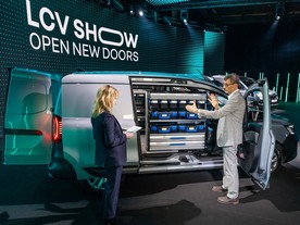 Renault Kangoo Van - Sesame Open by Renault“
