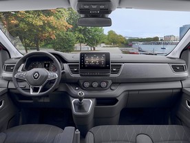 Renault Trafic Passenger MY21