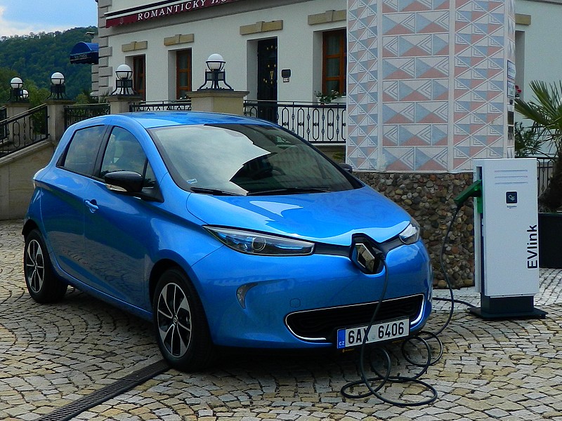 Elektromobily Renault Z.E. na český trh