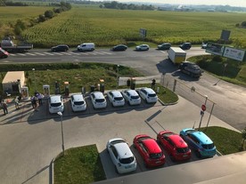Test dobíjení - Renault Zoe u ČEZ Vestec