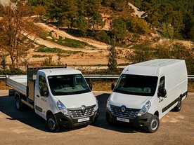 autoweek.cz - Pohon 4x4 u užitkových vozů Renault Master