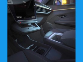 Renault Talk - vizualice interiéru budoucnosti