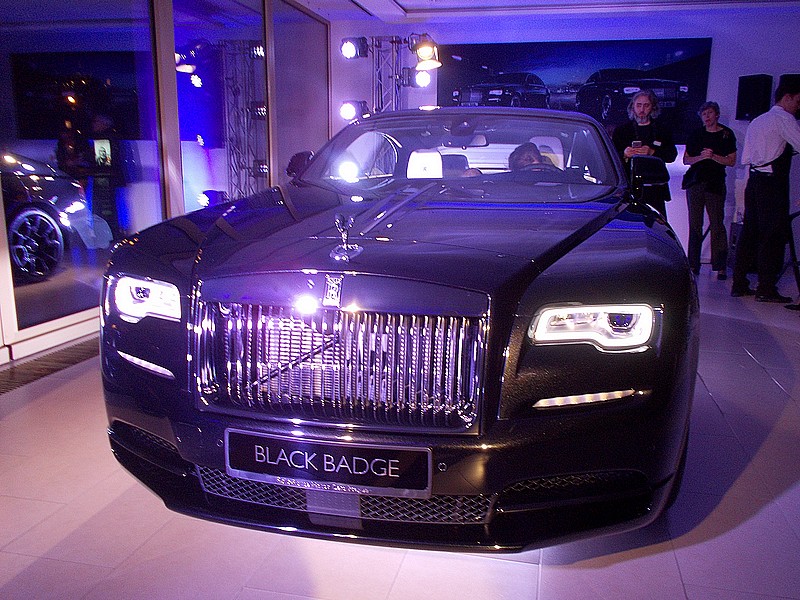 Rolls-Royce Wraith Black Badge v Praze