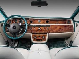 Rolls-Royce Maharaja Phantom Drophead Coupé 