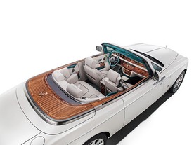 Rolls-Royce Maharaja Phantom Drophead Coupé 