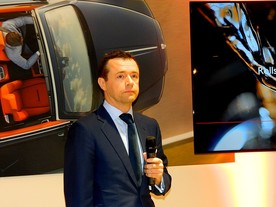 Obchodní a marketingový ředitel společnosti Rolls-Royce Motor Cars a člen jejího představenstva Fintan Knight