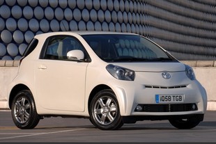 Toyota iQ