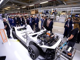 Seat - 70 let  - Španělsko evropským centrem elektromobility