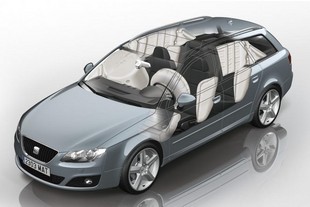 Seat Exeo ST je standardně vybavován sedmi airbagy