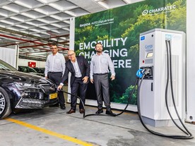 ŠŠkoda Auto DigiLab a Chakratec, rychlonabíjecí stanice s akumulačním zařízením Kinetic Power Booster 