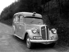 Model Škoda 904 také sloužil potřebám zdravotníků