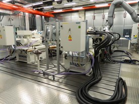 Zkušební stav Siemens VKM-4E-PST/5E-PST pro převodovky do 750 N.m pro pohon jedné i dvou náprav