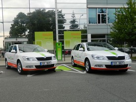 autoweek.cz - Škoda dodala elektromobily společnosti ČEZ