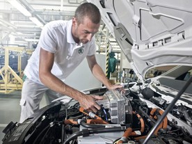 Škoda začala výrobu zkušební série Green E-Line