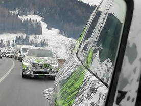 Škoda Fabia IV - testy kolem Zell am See