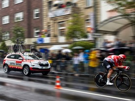 Škoda Karoq při Tour de France 