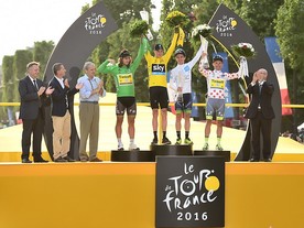Vítězové Tour de France, vpravo Bernhard Maier 