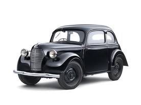 Oblíbená řada Popular debutovala v roce 1934. Nejdostupnějším provedením se stala Liduška, typ 937, za cenu od 17 300 Kč